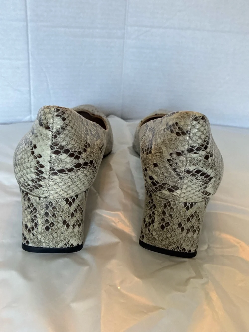 FRANCO SARTO pump romi gray snake print Sz 8.5